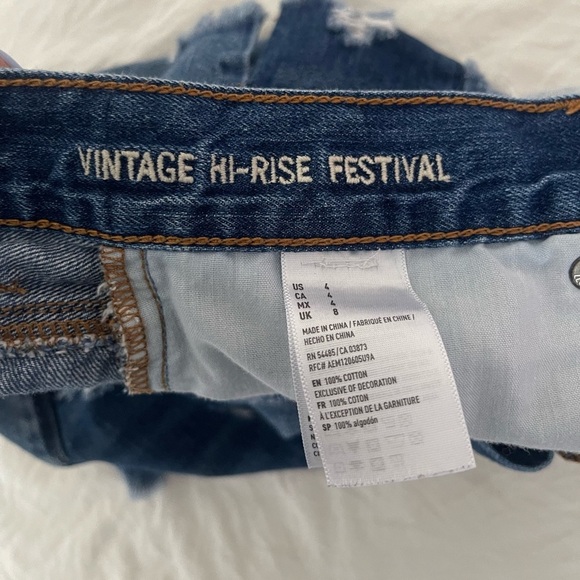 American Eagle Vintage Hi Rise Jean Shorts - Picture 3 of 6